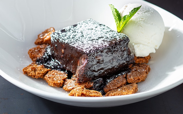 "S'MORES" BROWNIE MELTDOWN
