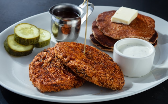 GARDEIN® NASHVILLE HOT CHICKEN AND PANCAKES